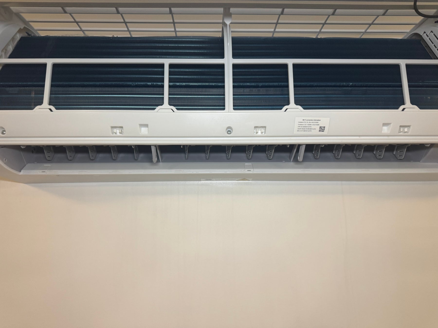 The same Dakabin split system after its professional deep clean