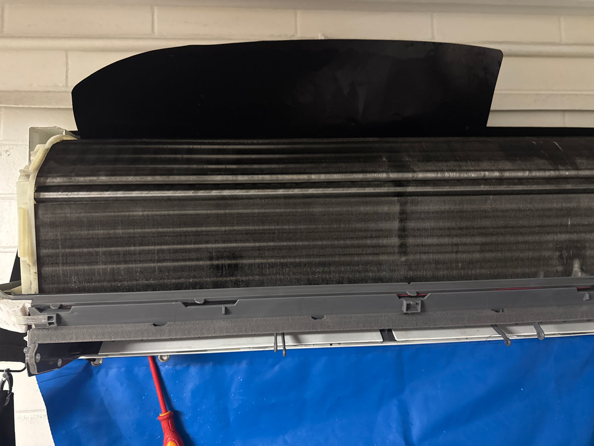 After cleaning: 4 split systems deep cleaned - Mould + Dust